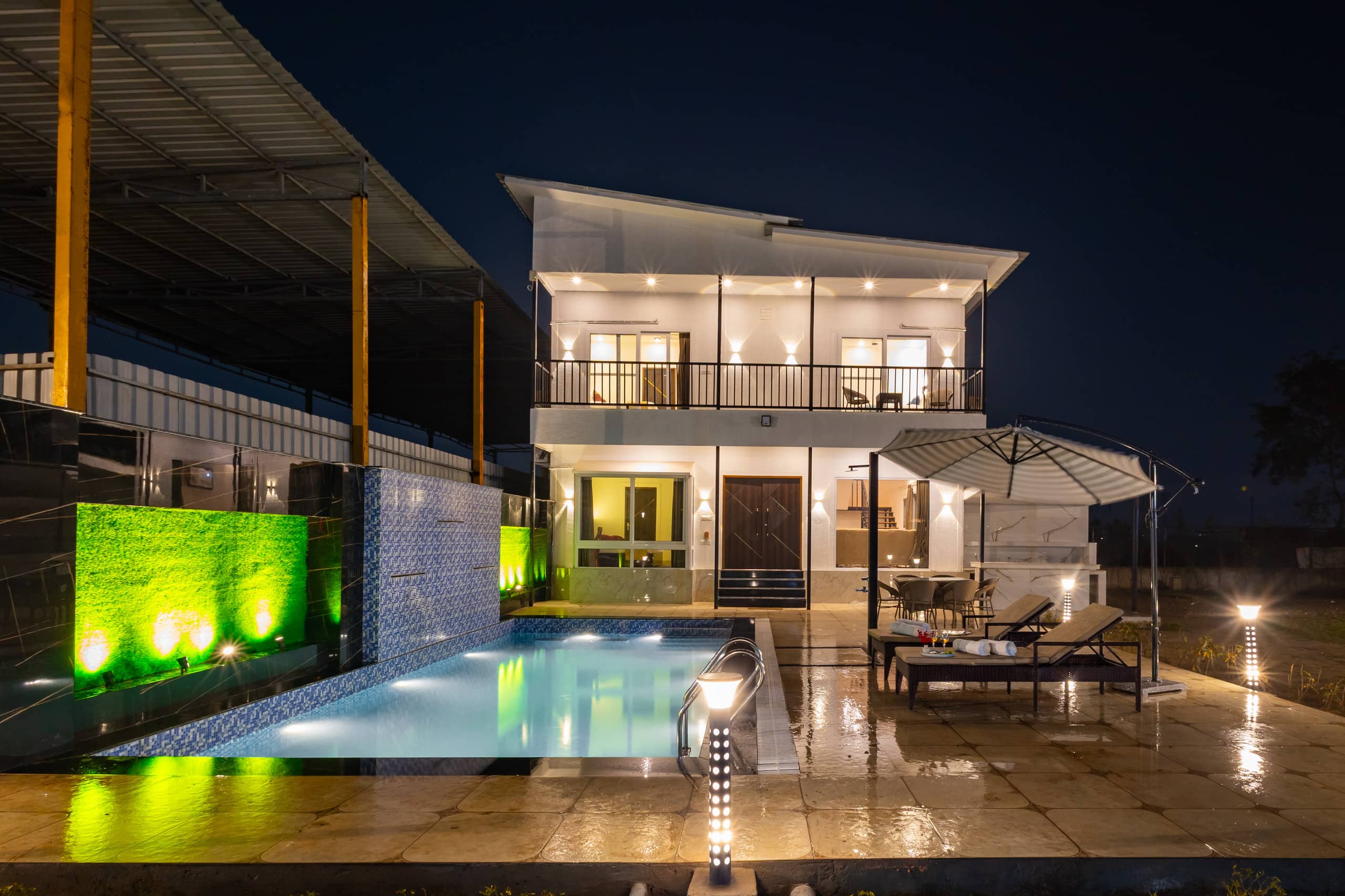 4BHK Unique Farm House Luxury Farm Stay Noida - Tap to explore photos