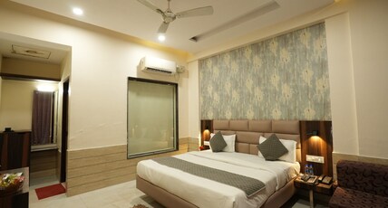 Royal Suites Chakki Mor Room Type - Deluxe Room