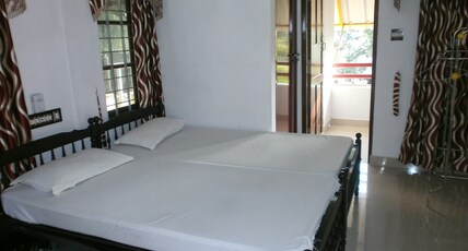 Prems Homestay, Fort Kochi Room Type - (A)-AC 2 Bedded Balcony Room 
