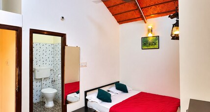 Mountain Valley Homestay | Rooms & Caretaker Room Type - Standard Room