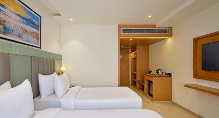 Tulip Inn Bhopal Room Type - Deluxe Room - 2 Single Beds