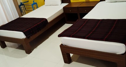 Abhushan Mahal Room Type - Deluxe Double AC Room