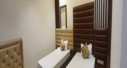 Hotel Grand Shiva Room Type - Deluxe Room