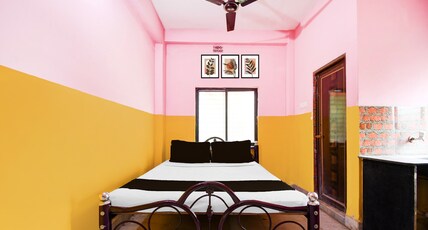 Hotel O Mamoni Guest House Room Type - Classic