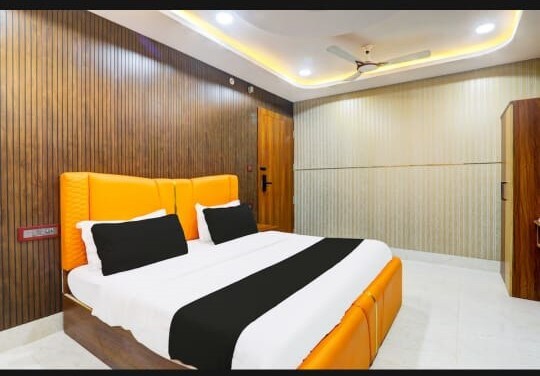 HOTEL AYANSH - Tap to explore photos