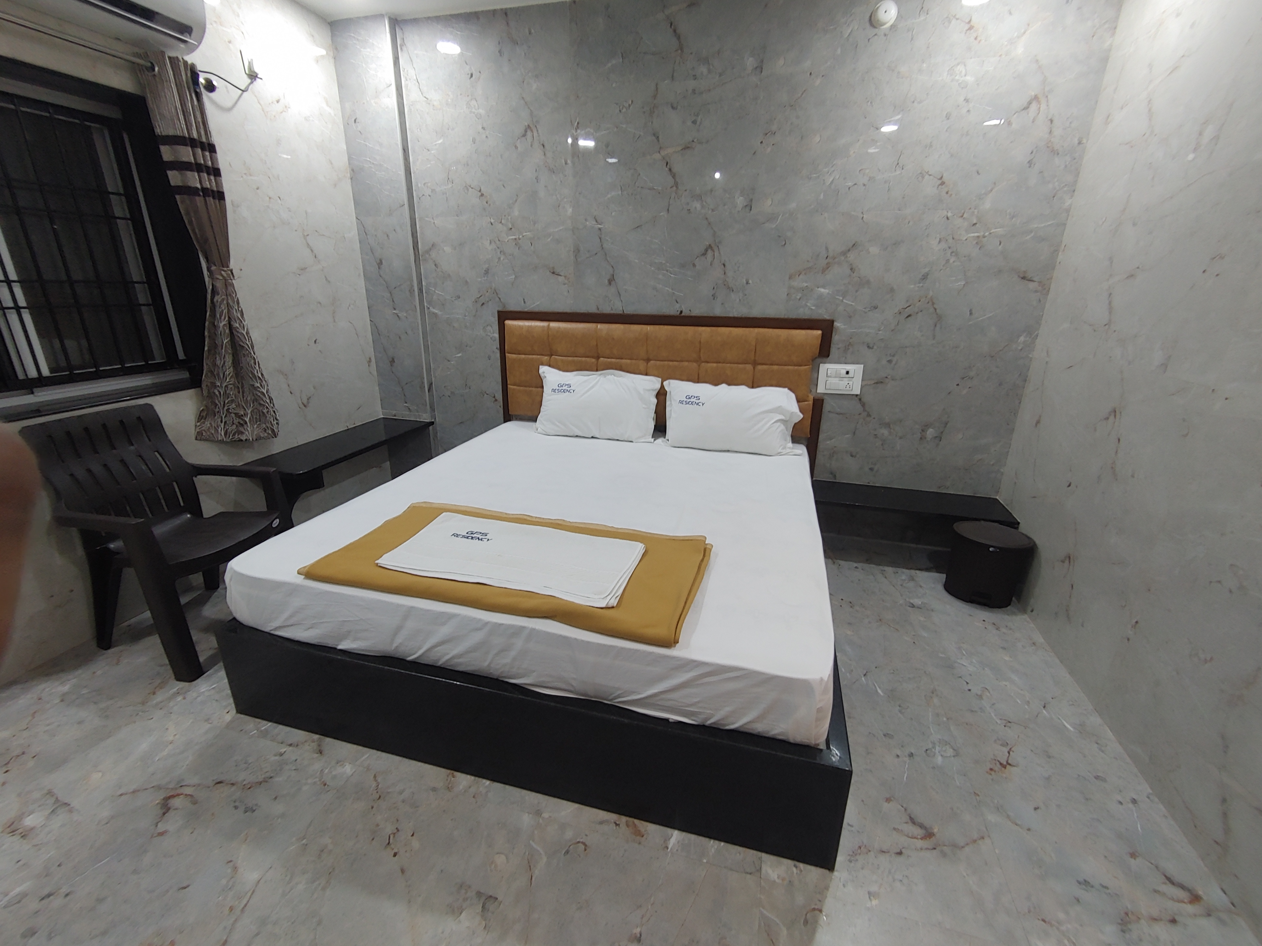 Sree Guru Pavanasuta Residency - Tap to explore photos