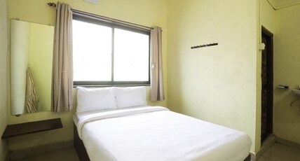 Hotel O Celebrity Room Type - Classic