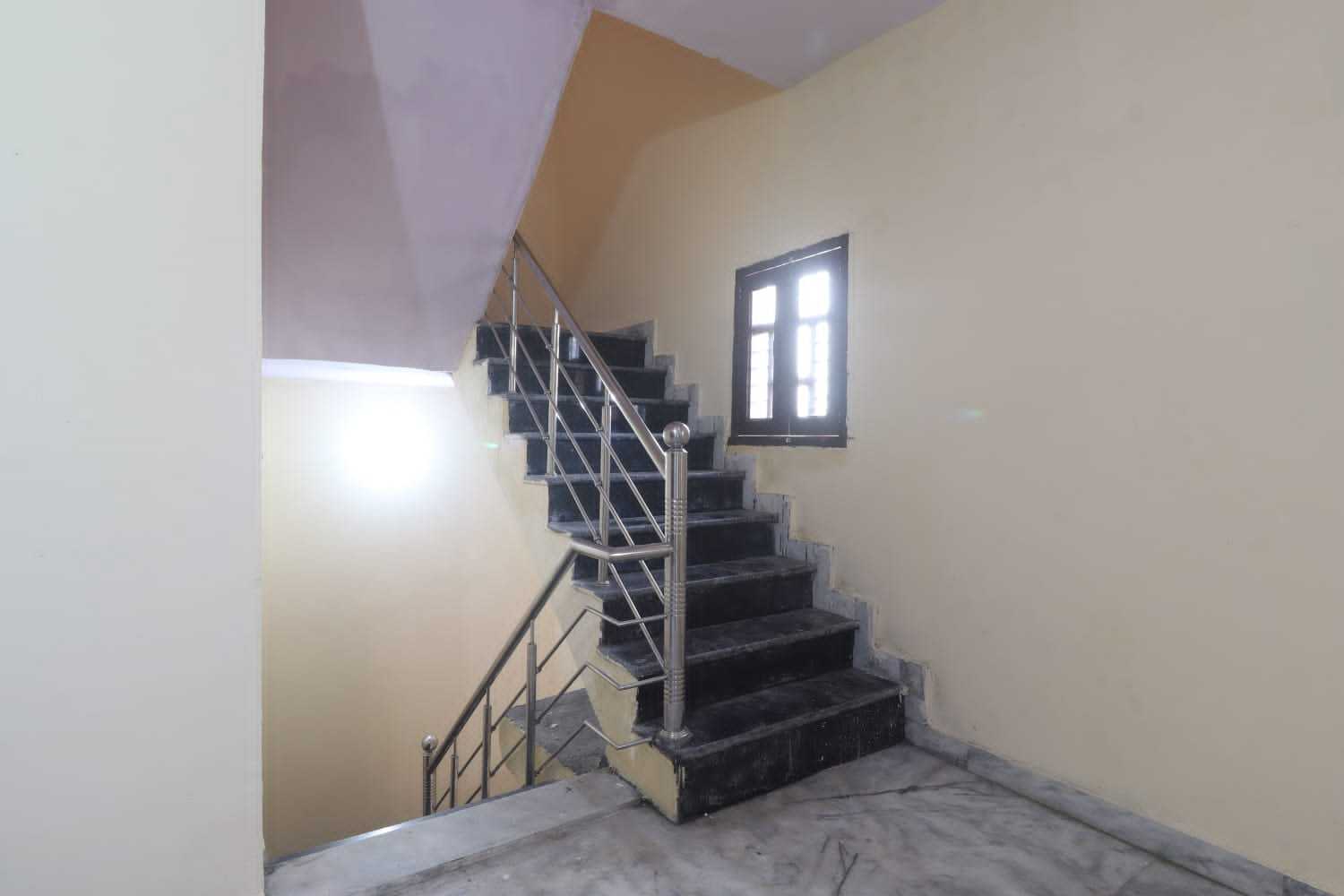 Hotel O Foji Guest House - Tap to explore photos