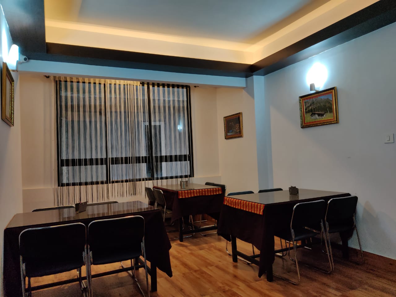 Main gallery