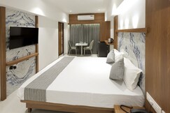 Host Inn International