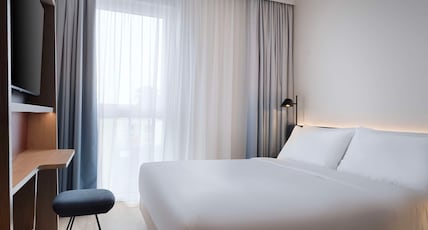 Hampton by Hilton Celle Room Type - KING ROOM