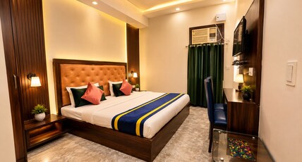 Golden GSC Hotel Room Type - Deluxe Double room