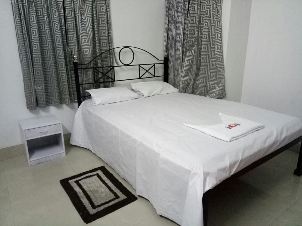 ICHEE GUEST HOUSE - Tap to explore photos