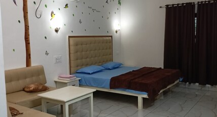 Leaf Garden Retreat Room Type - Deluxe Room