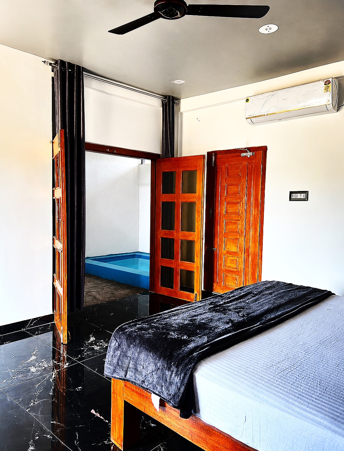 LA Cendana Resort - Tap to explore photos