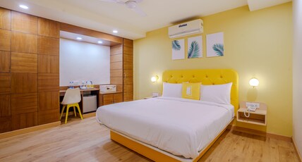 Bloom Hotel - GK2 Room Type - Deluxe King