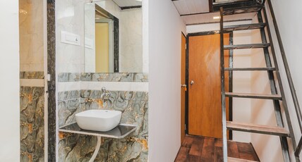 Afra dormitory (For Male & Female) Room Type - DELUXE CABIN ROOM