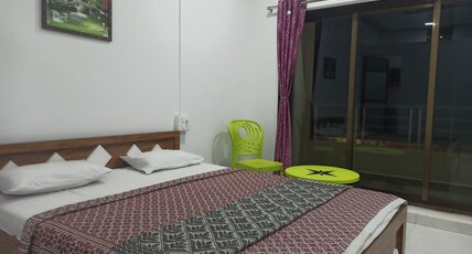 Hotel Swami And Lodging Room Type - Deluxe Non AC Room