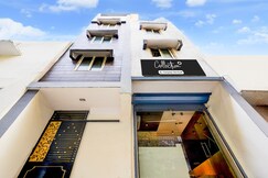 Super Collection O Thousand Lights Chennai