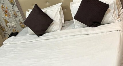 Hotel SS-1 Room Type - Premium Room