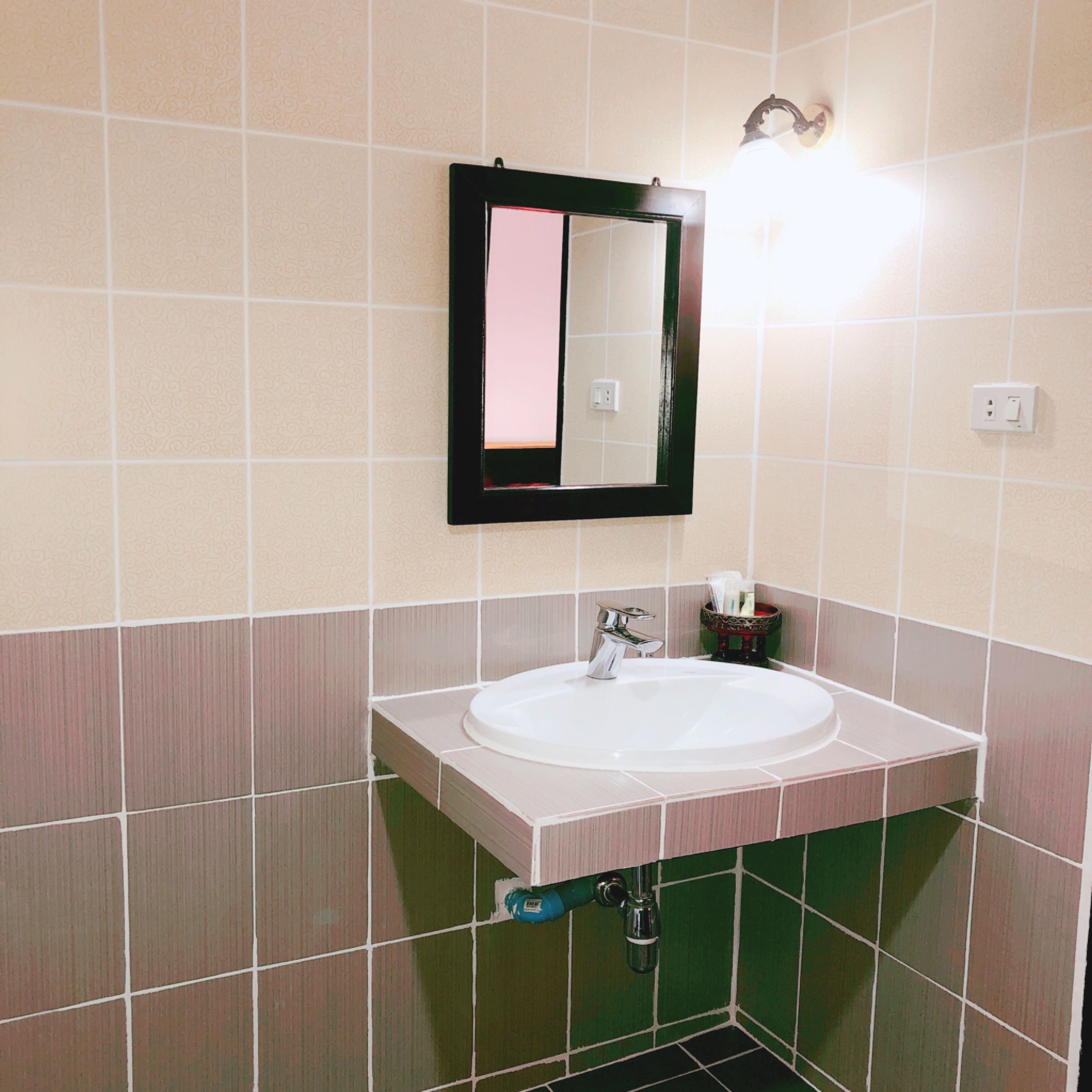 Silver Resortel Phuket - Tap to explore photos