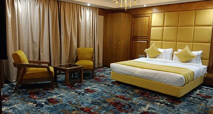 Hotel The Royal Terrain Room Type - Deluxe room Valley View