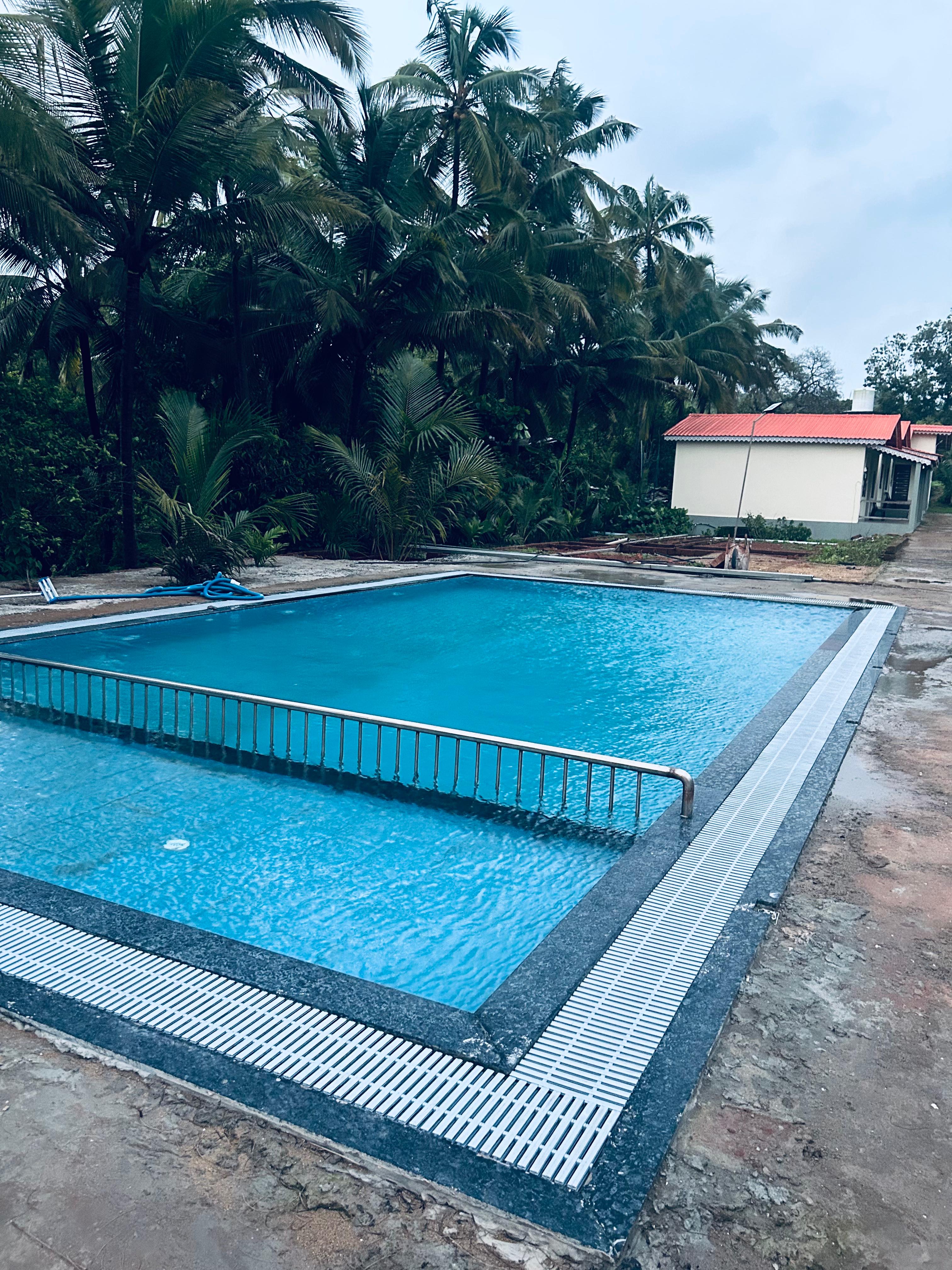 Sea Rock Beach Resort - Tap to explore photos