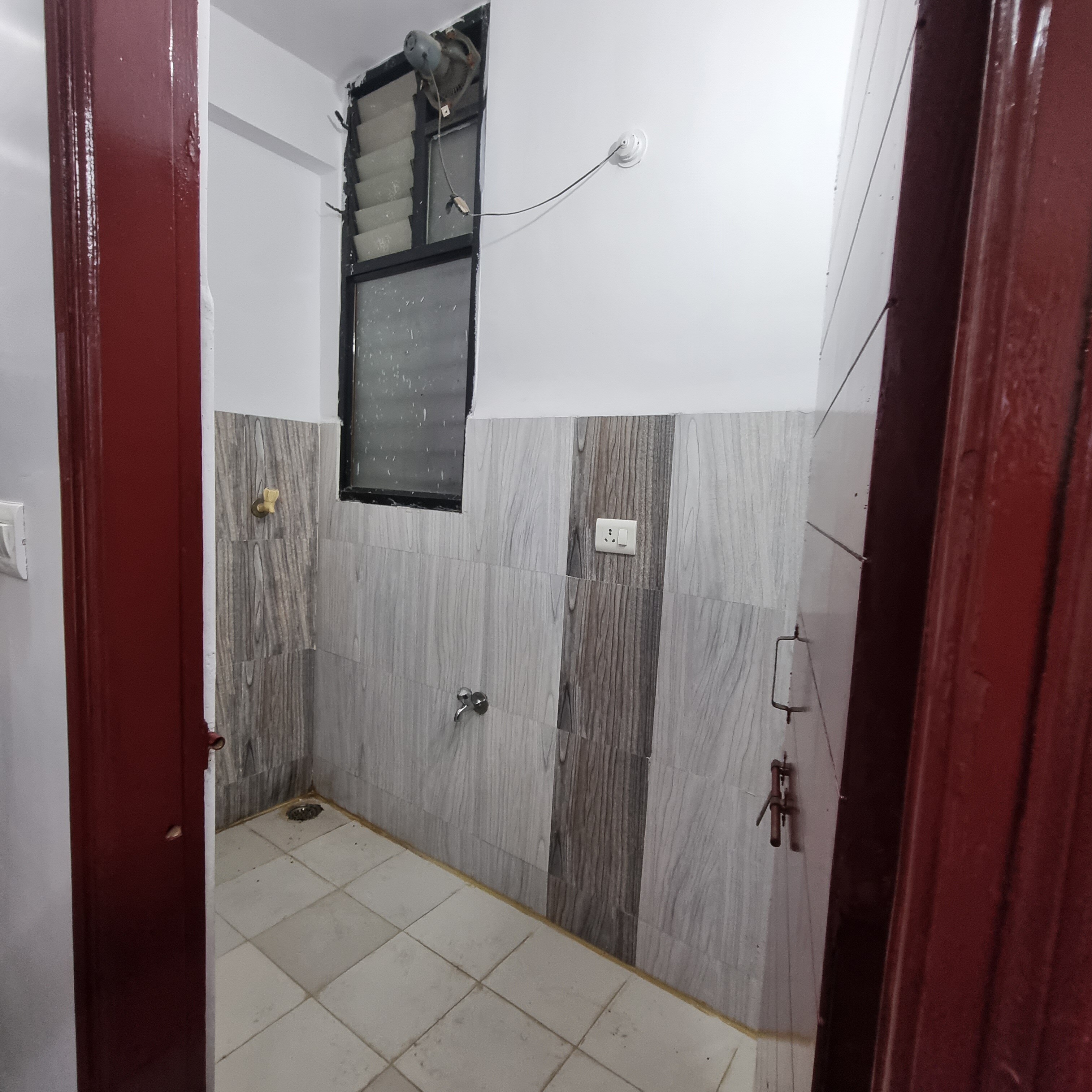 Leela Homestay - Marigold - Tap to explore photos