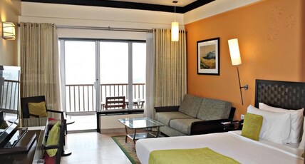 Fariyas Resort Room Type - Classic Deluxe Twin