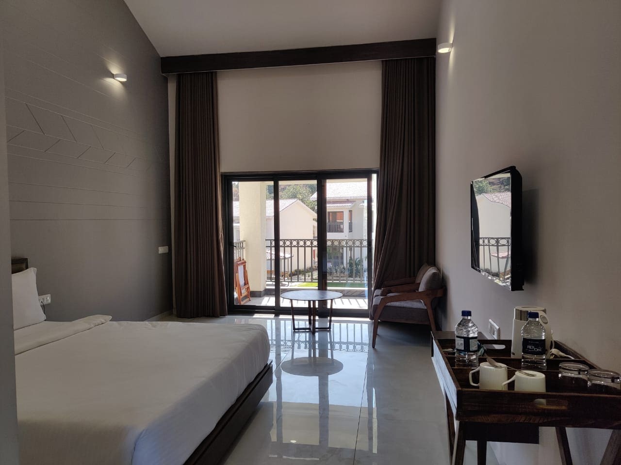 Vanraji Resort - Tap to explore photos