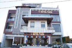 HOTEL TARA