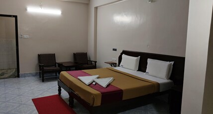 Arihantha Deluxe Lodge. Room Type - Double Bed Non AC Room