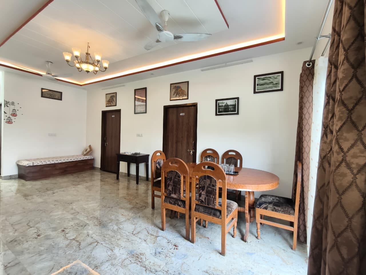 Main gallery