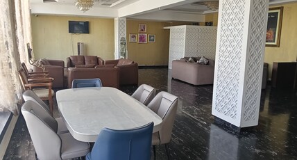 Hotel Grand Milestone Room Type - Deluxe Room