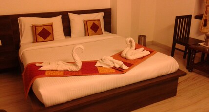 Hotel Yellow Stone Room Type - King Size Family Room