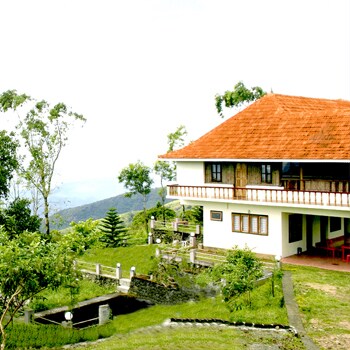 WOOD PALACE HERITAGE RESORT
