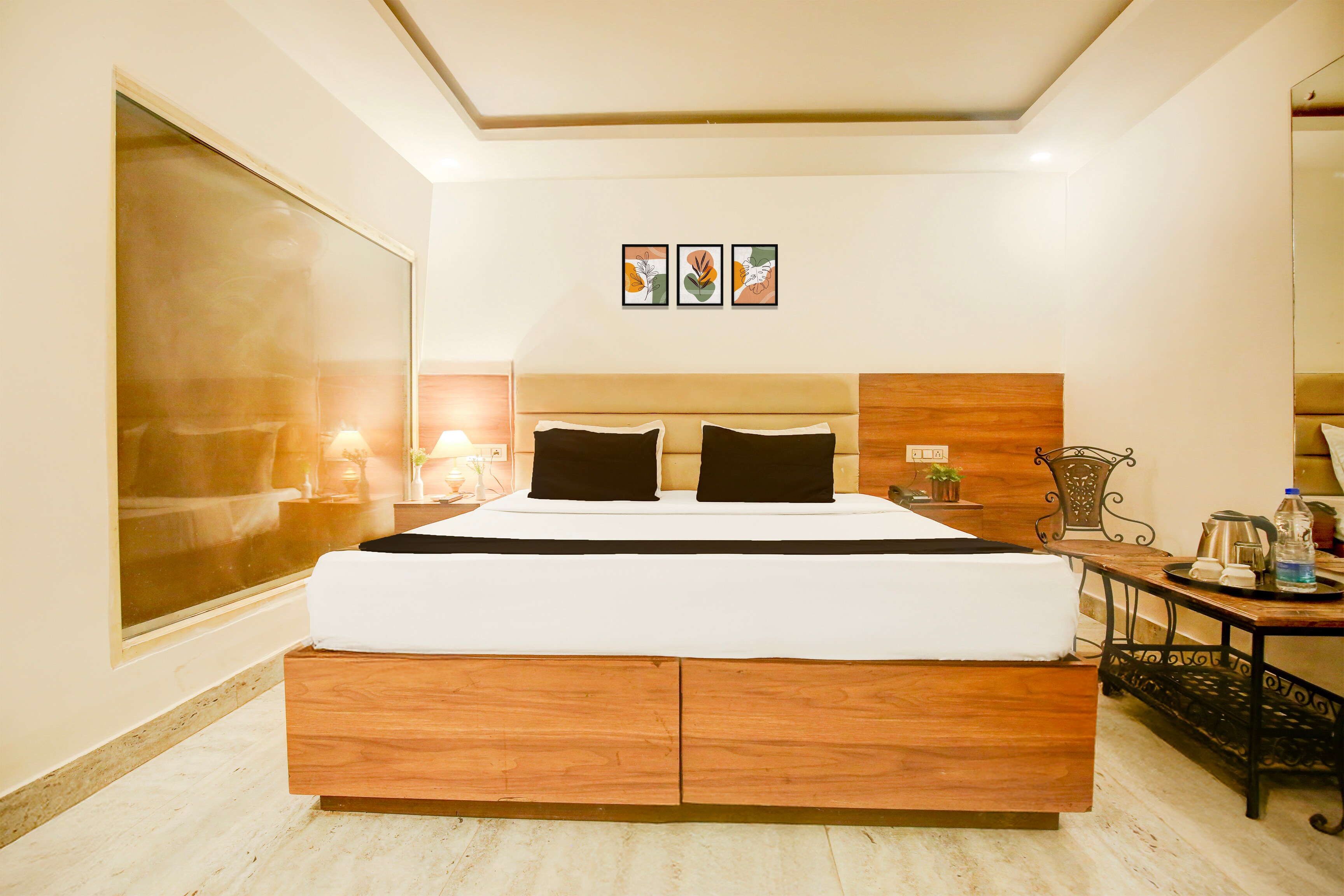 Hotel O by OYO Chandigarh Road Formerly Royal Woods - Tap to explore photos
