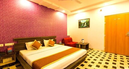 Hotel Hayat Residency Room Type - Deluxe Double  room A/C