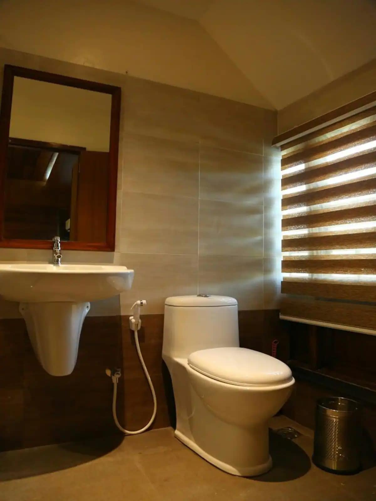 Gouris Homestay - Tap to explore photos