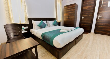 Hotel Shivaye Residency By A4U Room Type - Deluxe Room with Free Wi-Fi Hotel Shivaye Residency By A4U Room Type - Deluxe Room with Free Wi-Fi
