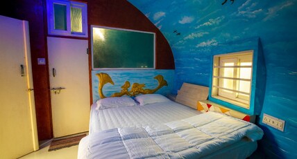 Thonse Par Resort Room Type - Shell shape room