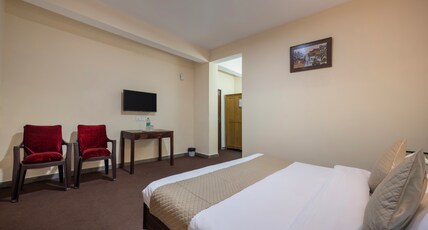 The Prakriti Retreat Kufri Shimla Room Type - Standard Double Room (BackSide-No View) The Prakriti Retreat Kufri Shimla Room Type - Standard Double Room (BackSide-No View)