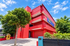 FabHotel Senthur Murugaan Residency