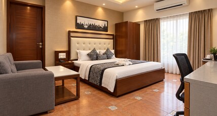 The Palm Aryan Room Type - King Executive Deluxe With Balcony