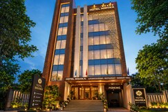HOTEL MAHIKA