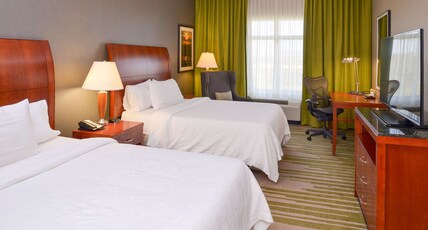 Hilton Garden Inn Yuma Pivot Point Room Type - 2 QUEEN BEDS