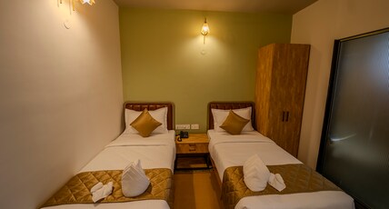 Hotel Atithyaa Room Type - Deluxe Room