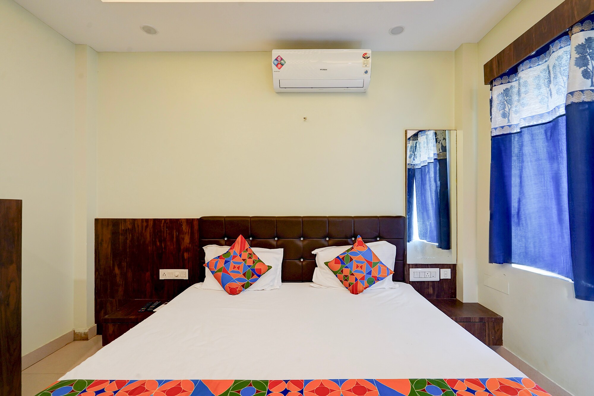 FabHotel Jagadish Palace - Tap to explore photos