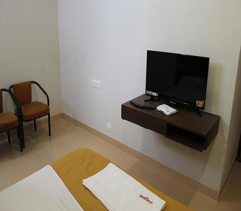 Hotel Suvarn Mandir - Tap to explore photos