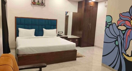 Akshat Green Resort Room Type - GARDEN AND SWIMMING POOL VIEW ROOM